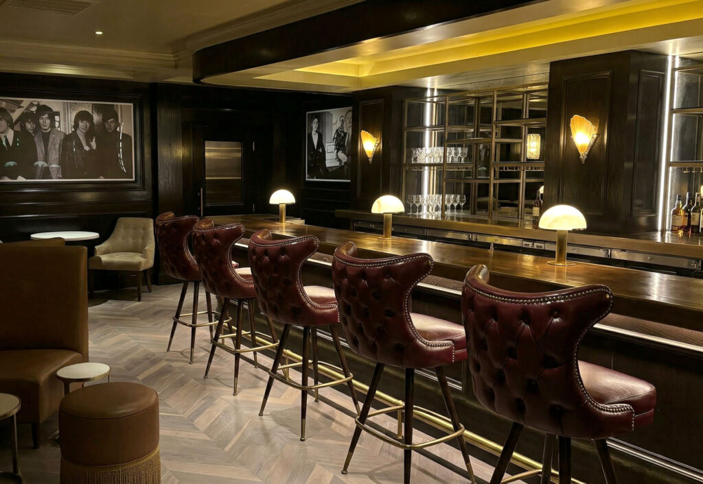 eb3 drakes lounge highlight